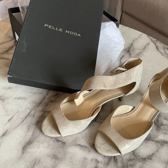 Pelle Moda - Low Heels - Picture 1 of 6